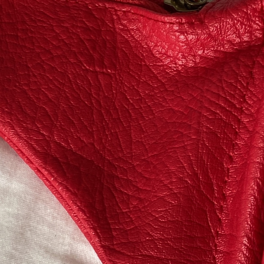 SOLD!❌ NEW Red Vegan Leather Fanny Pack - Picture 15 of 17
